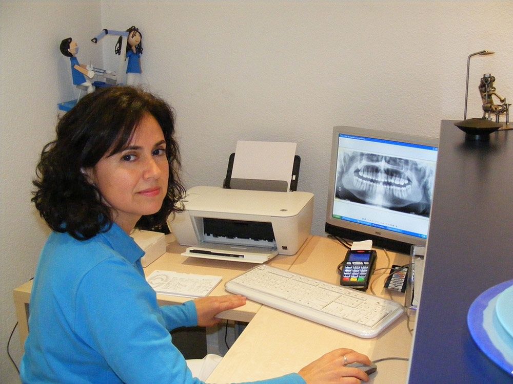 INSTALACIONES Y EQUIPO de CENTRE D'ORTODONCIA TERRASSA en TARRASA