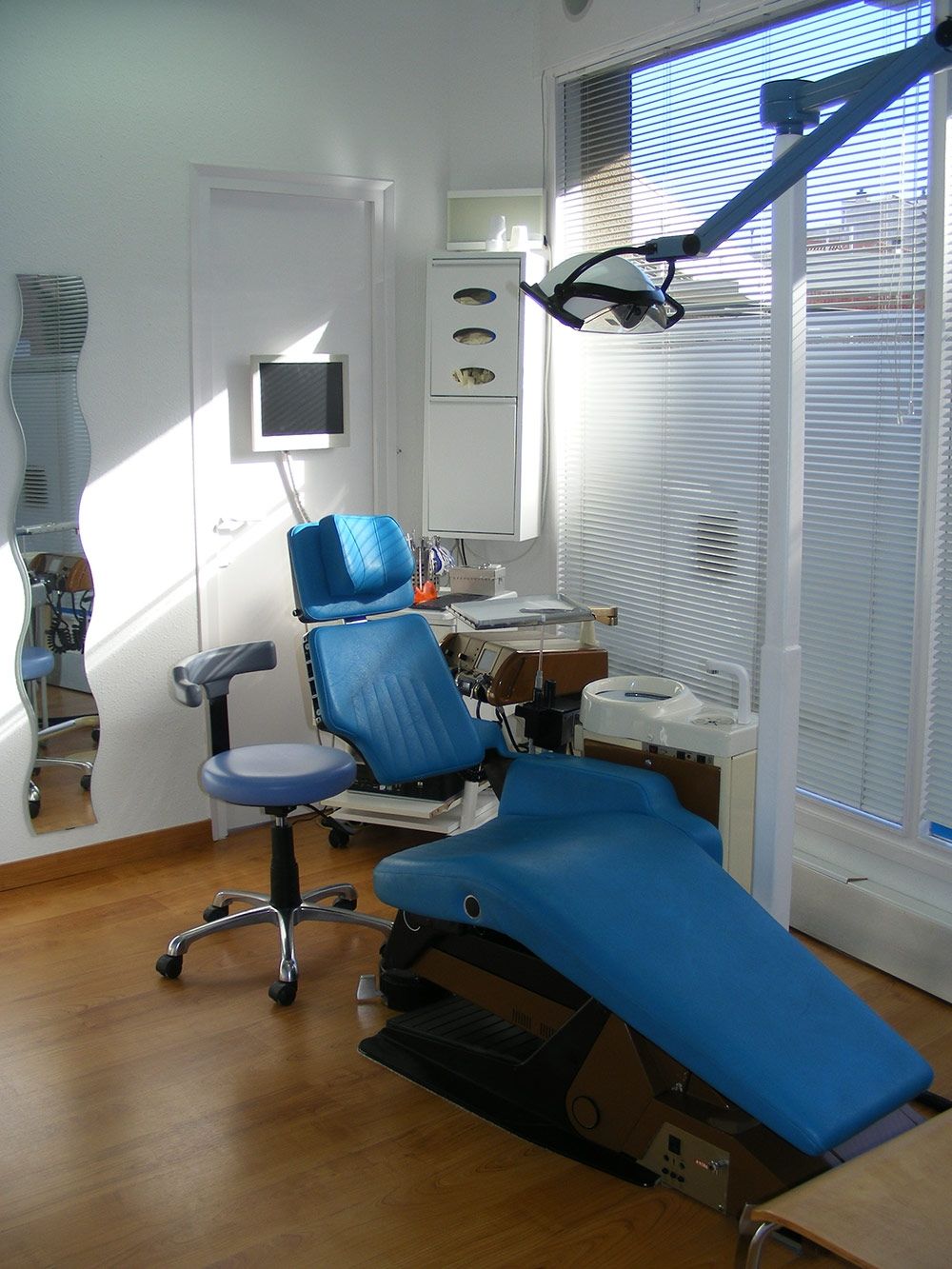 INSTALACIONES Y EQUIPO de CENTRE D'ORTODONCIA TERRASSA en TARRASA